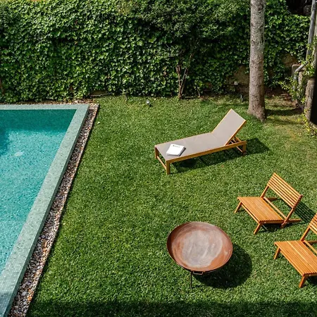 Holiday home Hostwise - Grand W/ Pool, Garden & Garage Porto