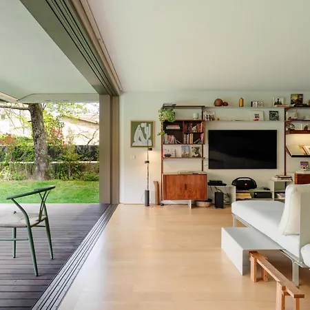 Hostwise - Grand W/ Pool, Garden & Garage *